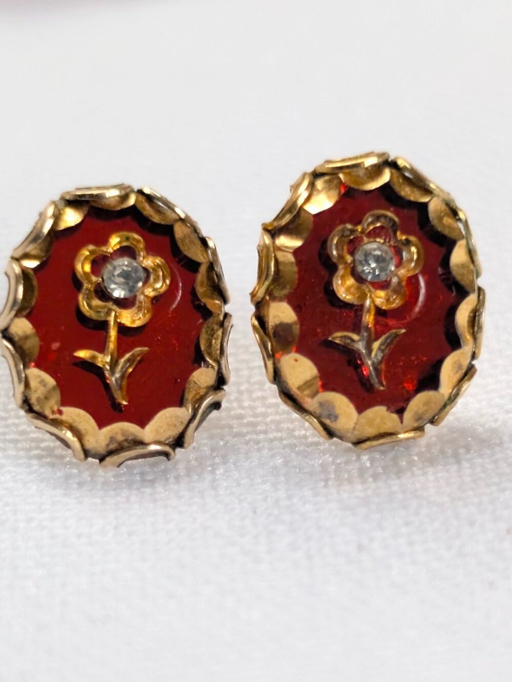 Vintage Sparkly Red Enamel Floral 14kt Gold Filled Pierced Earrings Signed P & B